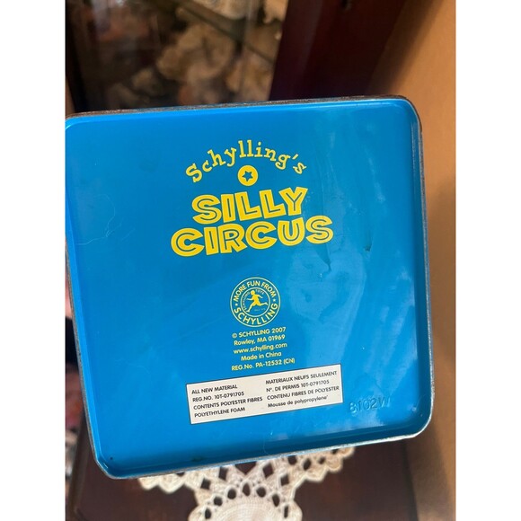 Schylling’s Silly Circus Jack in the Box - Picture 7 of 7